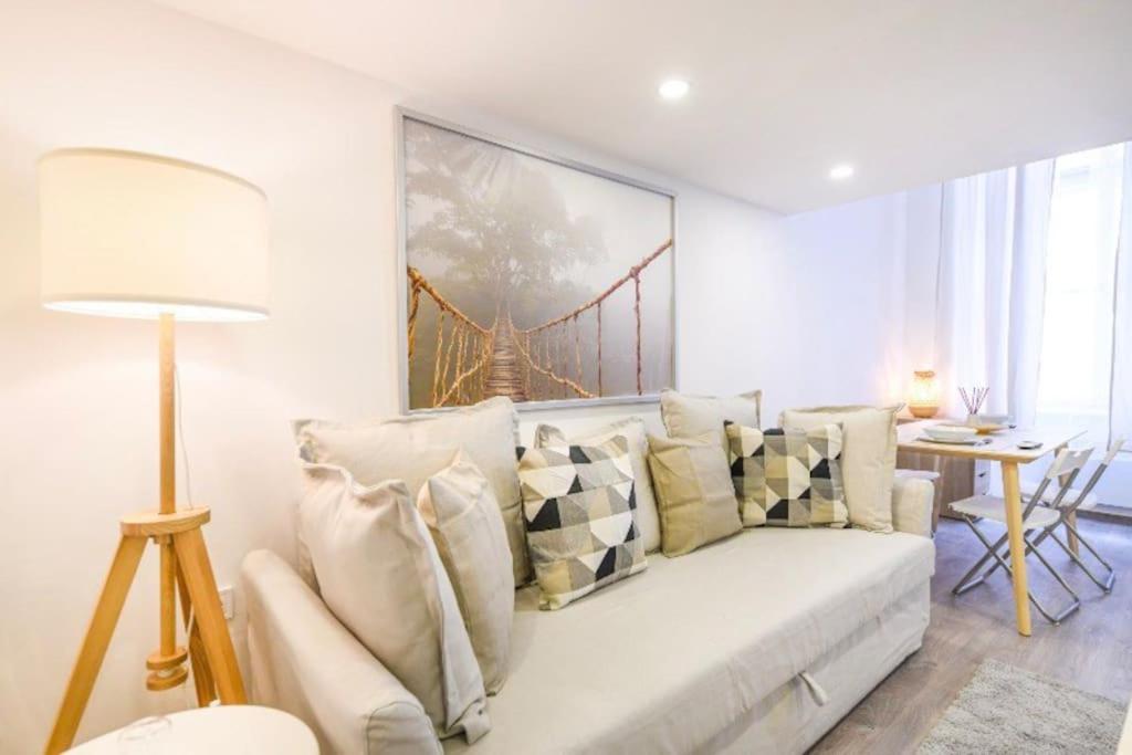 2 Bedroom Flat In Nyar Str., Boutique Budapešť Exteriér fotografie